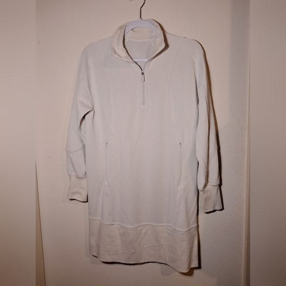 Lululemon Kangaroo Pocket Dress - Picture 2 of 8